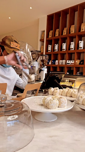 Opinii despre مقهى سُلاف în الهفوف‎ - الضيافة