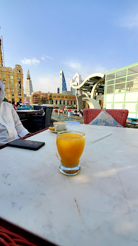 Opinii despre شكسبير آند كو. în الرياض - الضيافة