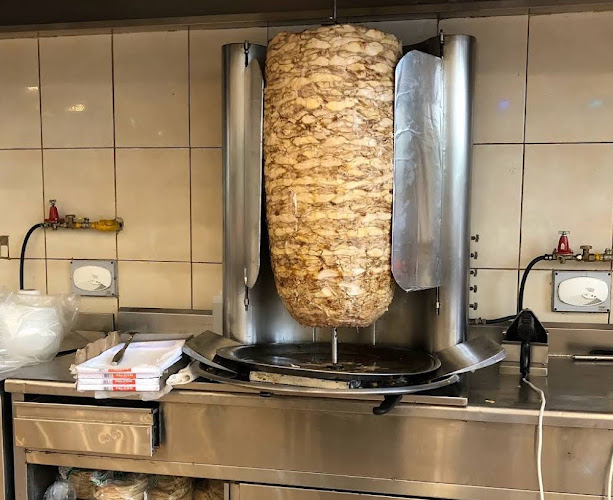 مطعم ماما نورة