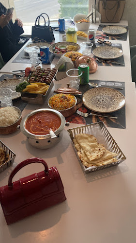 مطعم بهارات - الهفوف‎