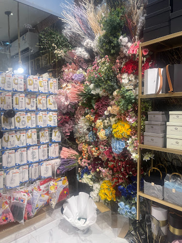 لمسات الورد - الرياض