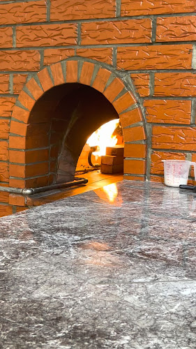 Opinii despre مطعم وفطائر طواحين الهوى în حفر الباطن - الضيافة