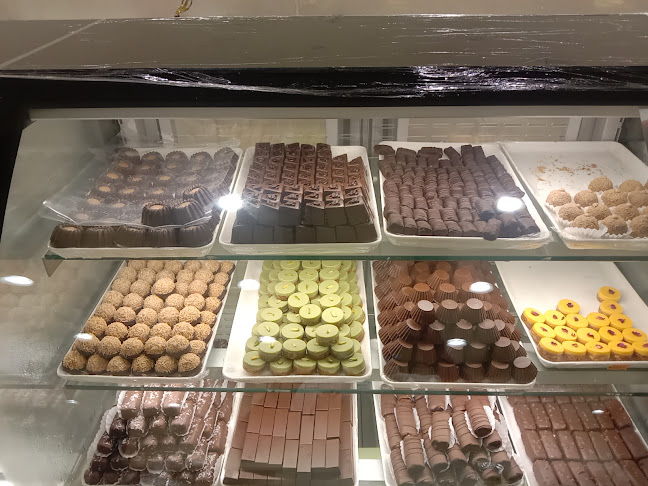 مخبز المعامير ( فرع الخزامي ) almaameer bakery - الخبر