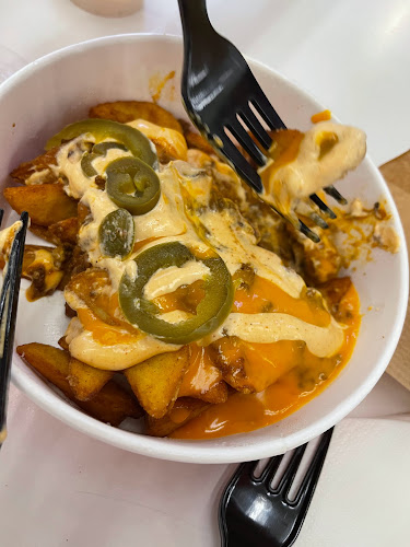 اي ام هنجري