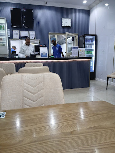 مطعم طاجن واو للمأكولات البحرية - الضيافة