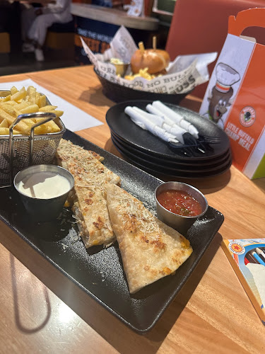 Buffalo Wings & Rings