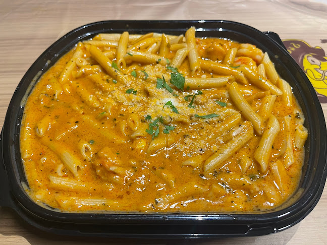 شرمب آند كورن - الضيافة