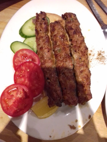 Opinii despre مطعم طليطلة الخليجية în الرياض - الضيافة