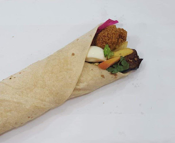 فلافل عمو باسل Falafel Amo Basil - الضيافة