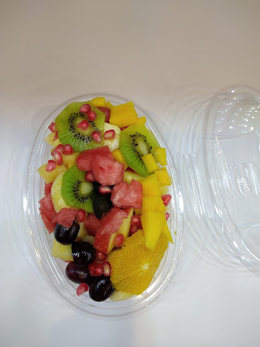 عالم العرائسي والشاورما