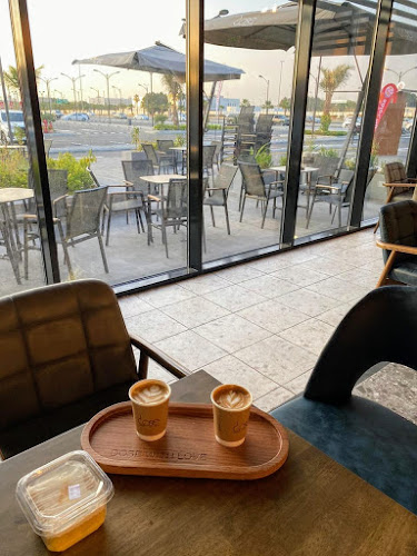 شارع عبدالله سليمان, Ath Thaghr District، جدة 22338