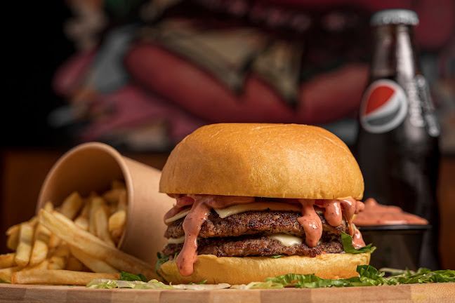 Opinii despre برجيس برجر în المدينة المنورة - الضيافة