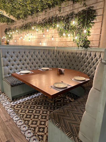 دار مبارك للماكولات البحرية والخليجية - الدمام