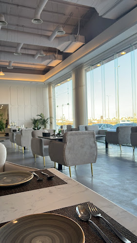 Opinii despre اوليفيرا în حفر الباطن - الضيافة