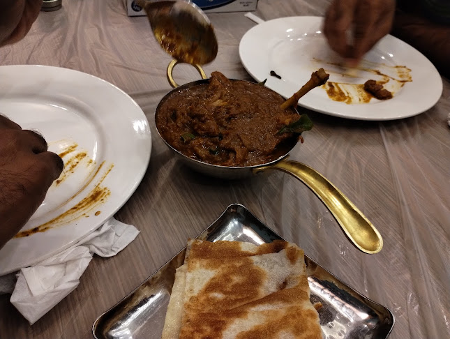 Opinii despre أنجابار تشيتيناد الهندي în الرياض - الضيافة