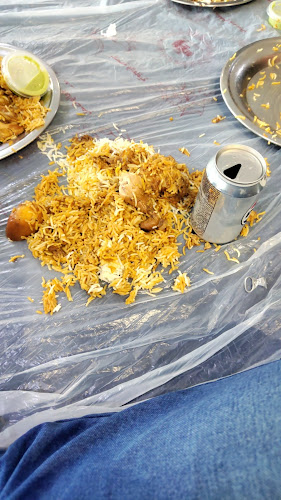 Comentarii opinii despre مطعم فن الزربيان