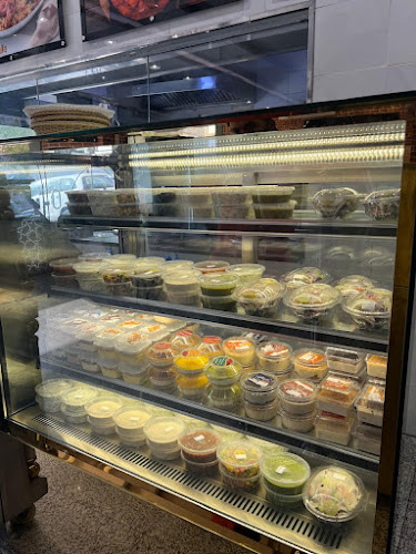 Opinii despre مطعم كروان البخاري în مكة - الضيافة