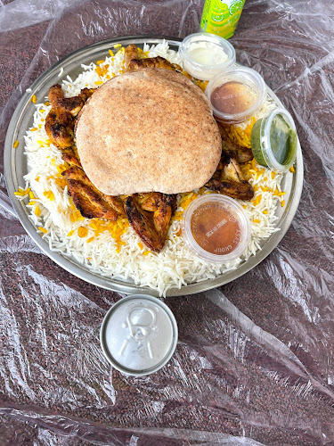 Comentarii opinii despre مطعم حنيذ علي رمزي