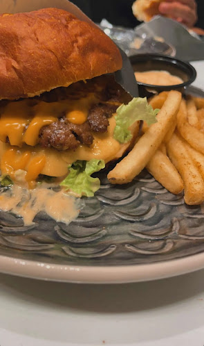 Opinii despre أرما مكس برجر în جدة - الضيافة