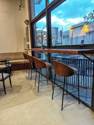 Comentarii opinii despre ادمي قهوة و محمصة