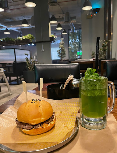 8472 طريق الأمير محمد بن سعد بن عبدالعزيز، النخيل، الرياض 12391