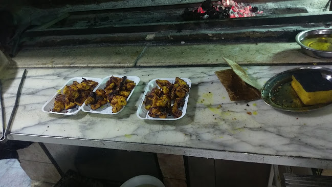 مطعم ذائقة الباكستاني