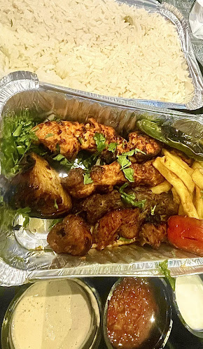 شارع فلسطين، الحمراء، جدة 23321