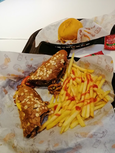 تشكن اند تشبز - جدة