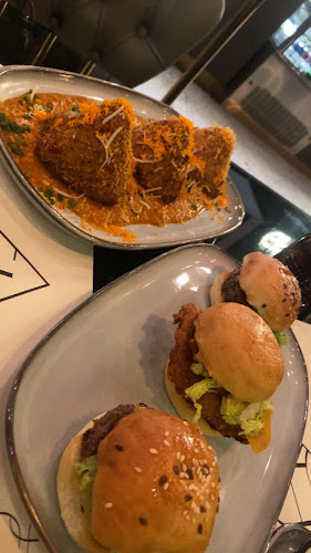 Comentarii opinii despre جيالو Giallo