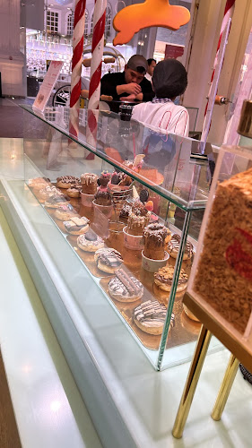 هانز اند قريتيل - الضيافة