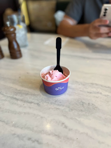 Comentarii opinii despre بياتو و ستيك هاوس