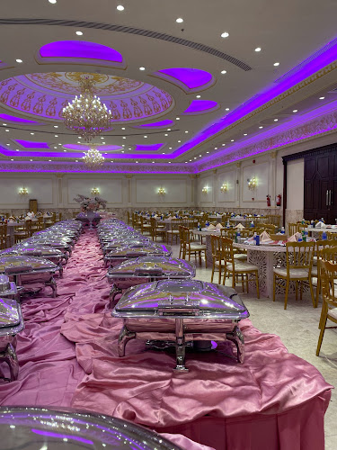 مطعم قصر منتزه القطيف - القطيف‎