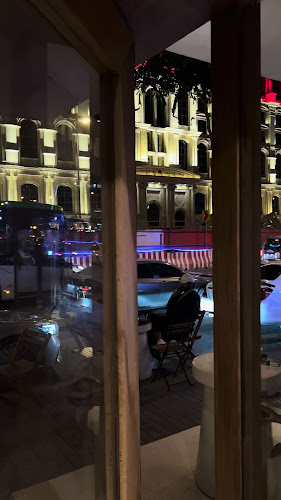 Opinii despre تشيريه كافيه în الرياض - الضيافة