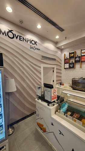 آيسكريم موڤنبيك - الضيافة