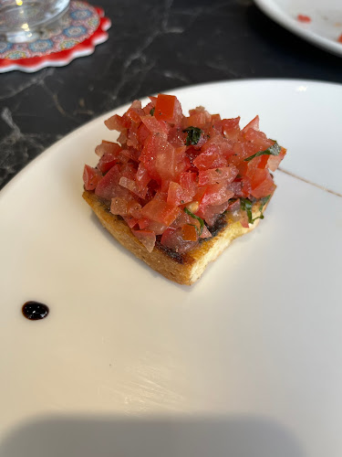 KING MOHAMMED V STREET, السليمانية، الرياض 12223