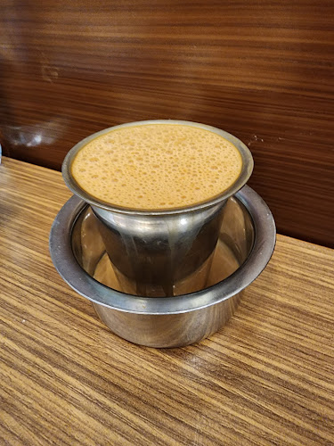 Comentarii opinii despre أنجابار تشيتيناد الهندي