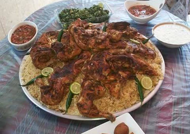 مطعم ركن صنعاء للأكلات الشعبيه حي الورود - رفحاء