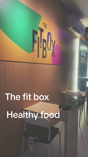 THE FIT BOX