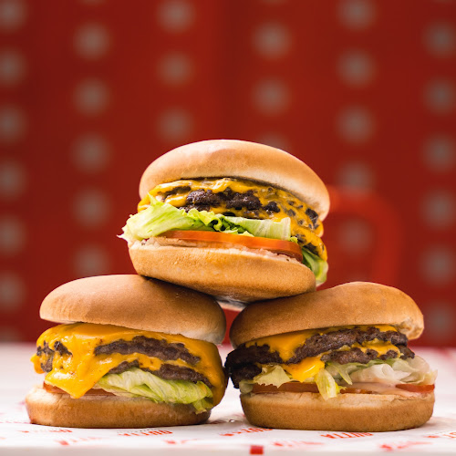 OUTTA | أوتا - الرياض