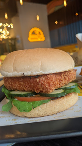 Salehia Plaza, شارع فلسطين، الرويس، جدة 23215