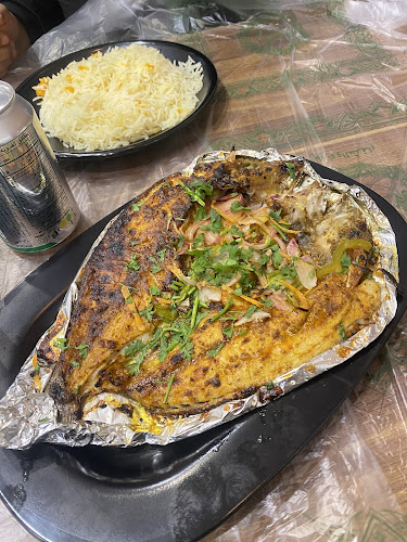 Opinii despre مطعم طرح البحر للماكولات البحرية în الدمام - الضيافة