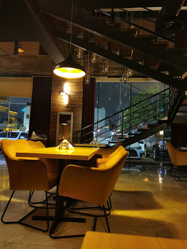 Comentarii opinii despre مطعم ذا باي الهندي