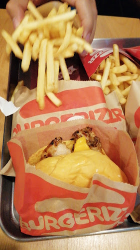 Comentarii opinii despre برغرايززر