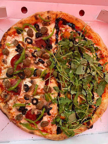 سومو سايز بيتزا - جدة