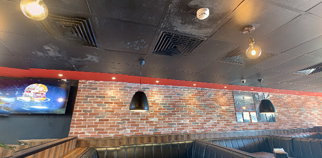 Opinii despre ليشلاز فرع النسيم în جدة - الضيافة