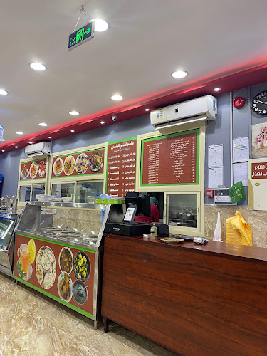 Comentarii opinii despre مطعم الجناحي البخاري