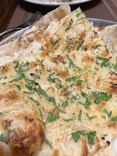 مطعم التنور الهندي