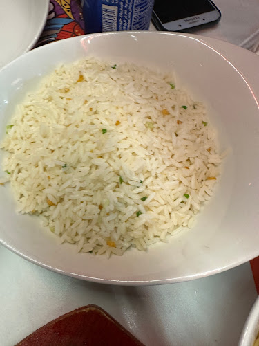 Comentarii opinii despre ASIAN HUB BAYTOTI