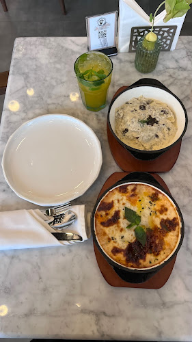 طريق الإمام سعود بن عبدالعزيز بن محمد، النخيل، الرياض 00966