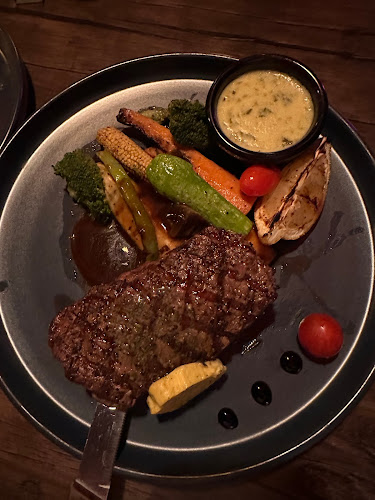 Comentarii opinii despre Steak it